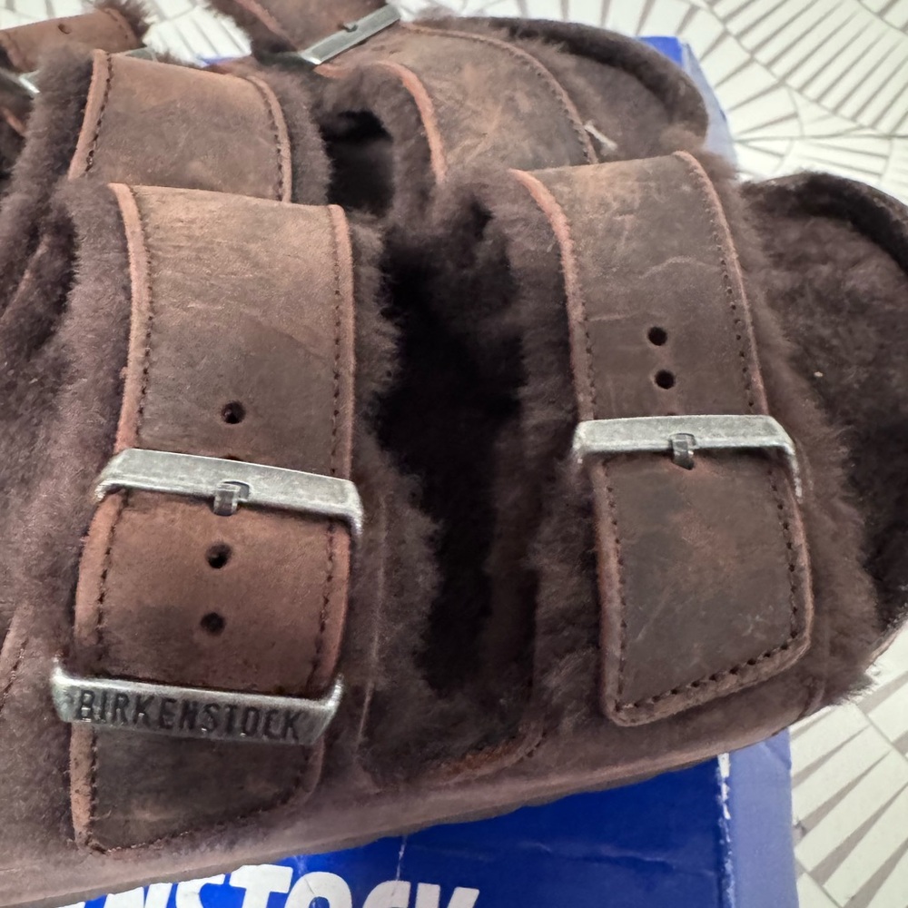 Birkenstock Arizona Shearling sandals in Habana Oiled Leather New In Box Size 42 - Picture 7 of 7